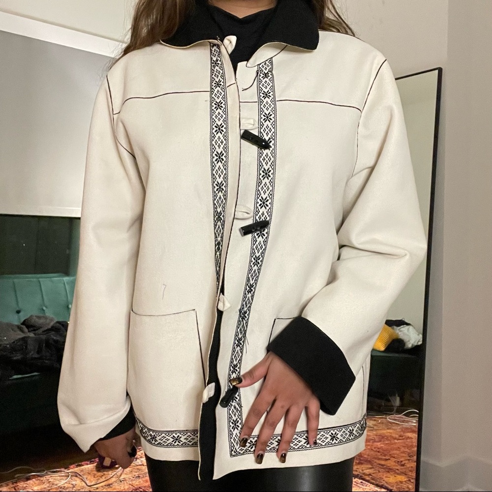Gorgeous Alfred dinner jacket